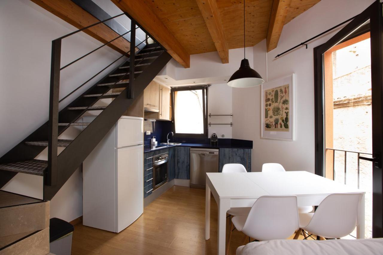 דירות בניולס Atic Duplex Amb Encant A 10 Minuts De L' Estany מראה חיצוני תמונה